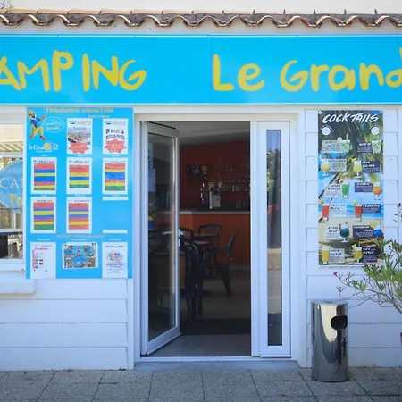 Mobil 2 Avec Terrasse - Api-1-52-1478 * La Faute-sur-Mer